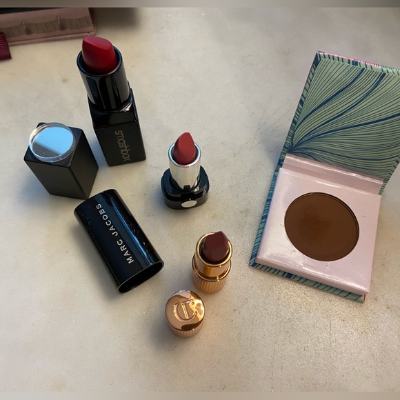 Mini’s various Charlotte, Tilbury, Smashbox, and Mark Jacobs - Picture 1 of 3